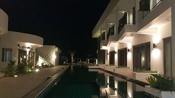 Ren Resort