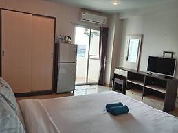 At Ease Hotel Suvarnabhumi