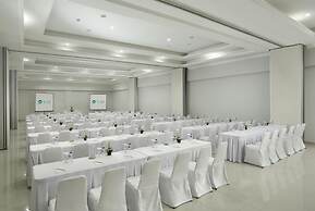 Zizz Convention Hotel