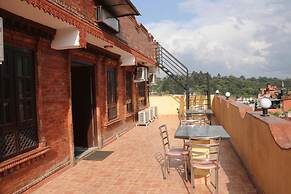 Shiva Shankar Hotel