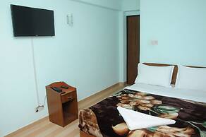 Shiva Shankar Hotel