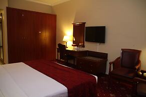 Mount Royal Hotel
