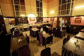 Mount Royal Hotel