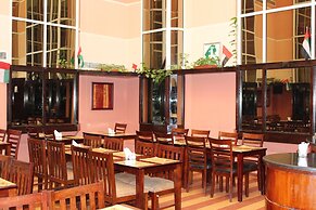 Mount Royal Hotel