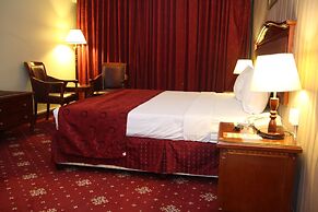 Mount Royal Hotel