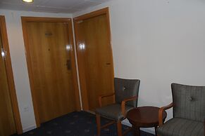 Mount Royal Hotel