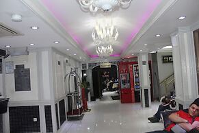 White Fort Hotel