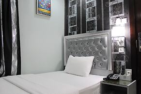 White Fort Hotel