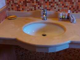 Aiora Luxury Suites