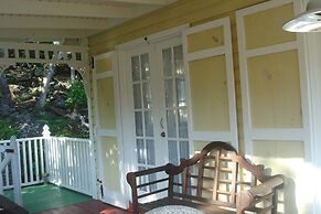 Galley Bay Cottages