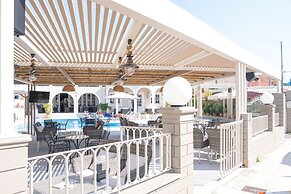 Opera Blue Hotel