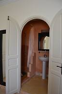 Hotel Riad Benatar