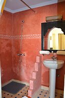 Hotel Riad Benatar