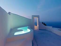 Dome Santorini Resort & Spa