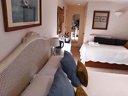 Brocks Guest House