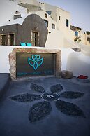 Sophia Luxury Suites