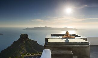 Sophia Luxury Suites