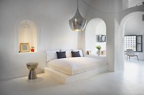 Sophia Luxury Suites