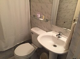 WE Hotel