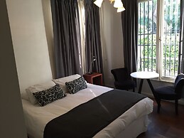 WE Hotel