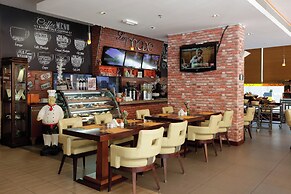 Mena Aparthotel