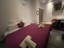 Riad Samarine