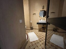 Riad Samarine