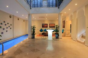 Riad Infinity Sea