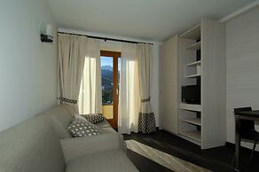 Hotel Bucaneve