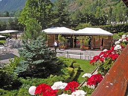 Hotel Bucaneve