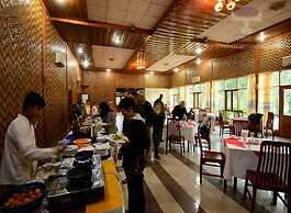 Ruby True Hotel