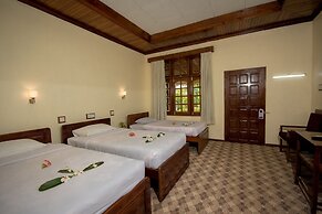 Ruby True Hotel