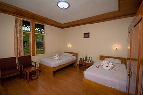 Ruby True Hotel