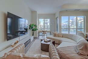 CN Tower Lofts