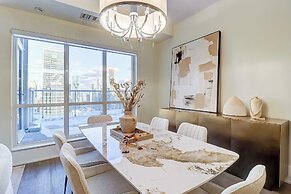 CN Tower Lofts