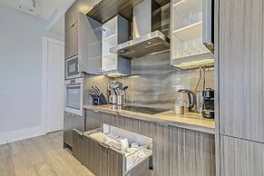 CN Tower Lofts