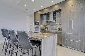 CN Tower Lofts