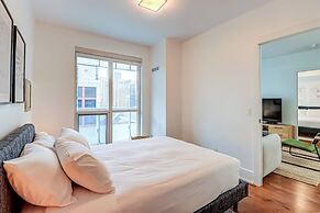 CN Tower Lofts