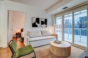 CN Tower Lofts