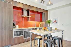 CN Tower Lofts