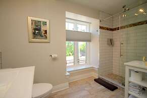 Kemptville Suites