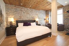 Kemptville Suites