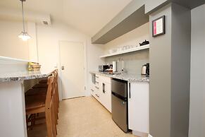 Kemptville Suites