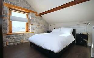 Kemptville Suites