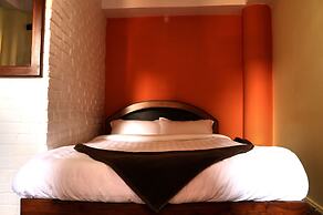 Siddhi Home & Restaurant