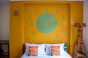 Famous House Kathmandu - Hostel