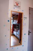 Famous House Kathmandu - Hostel