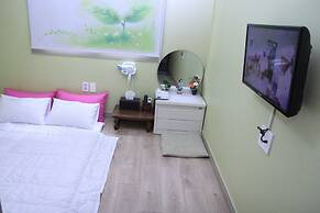 Hostel Dahyun
