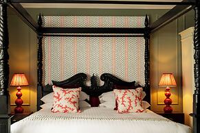 The Bull Hotel