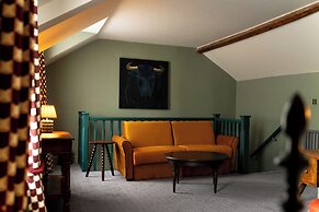 The Bull Hotel